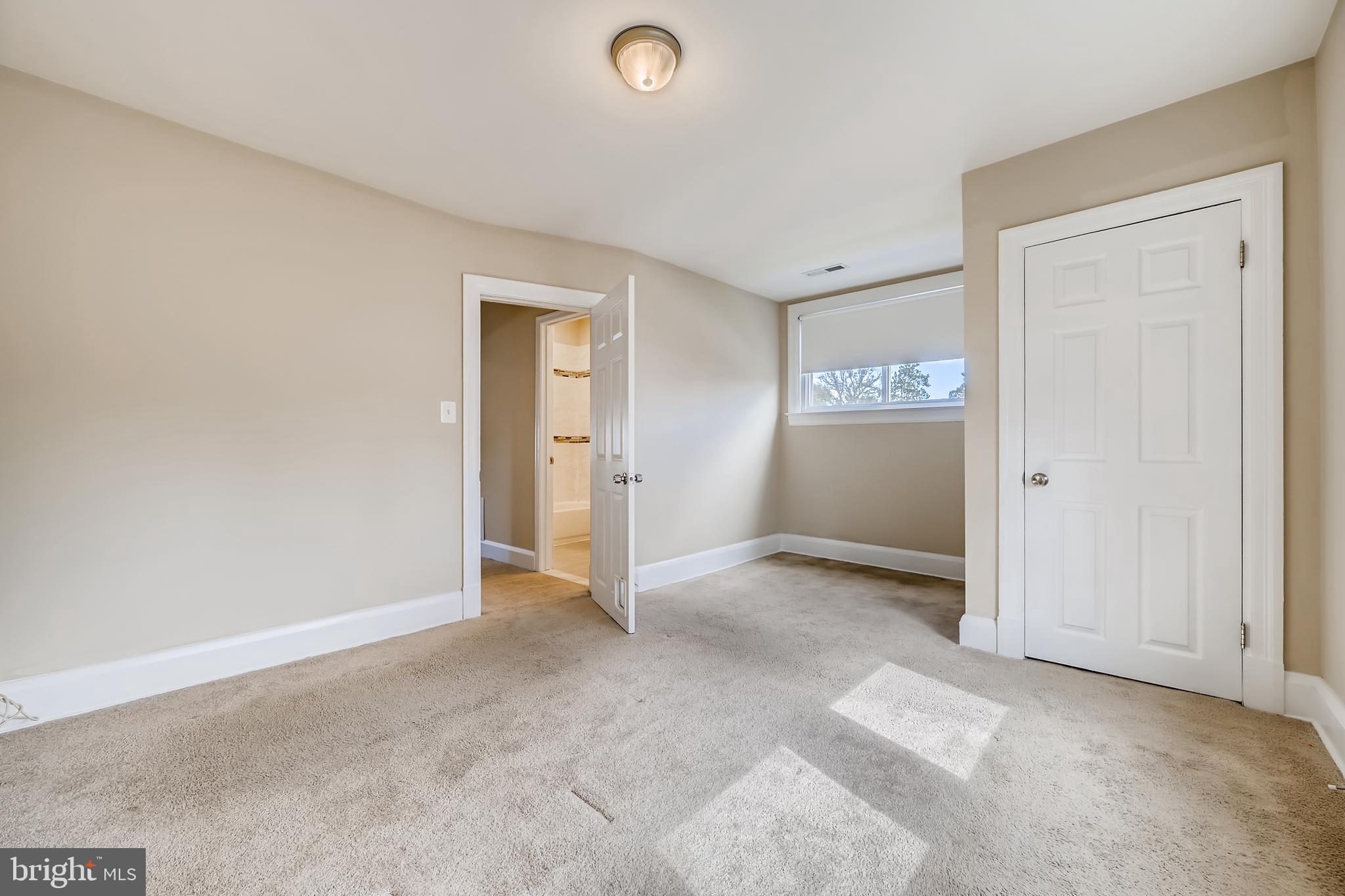 1110 Elm Ridge Avenue Baltimore, MD 21229 - Photo 16 of 28 Gallery Image 16