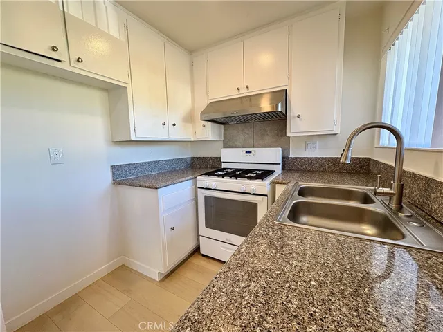 $1,750 | 660 East 6th Street, Unit C, Azusa, CA 91702
