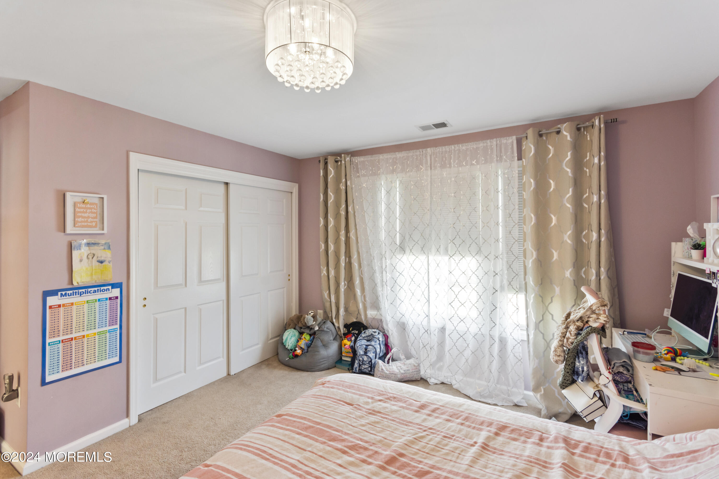 29 Morris Drive Old Bridge, NJ 08857 - Photo 18 of 29 DSC_0155 (2024-08-02T15_48_13.696)