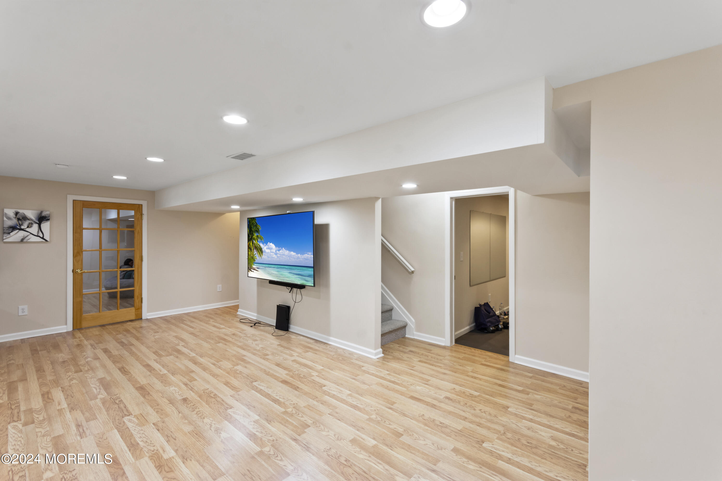 29 Morris Drive Old Bridge, NJ 08857 - Photo 24 of 29 DSC_0229 (2024-08-02T15_49_45.424)