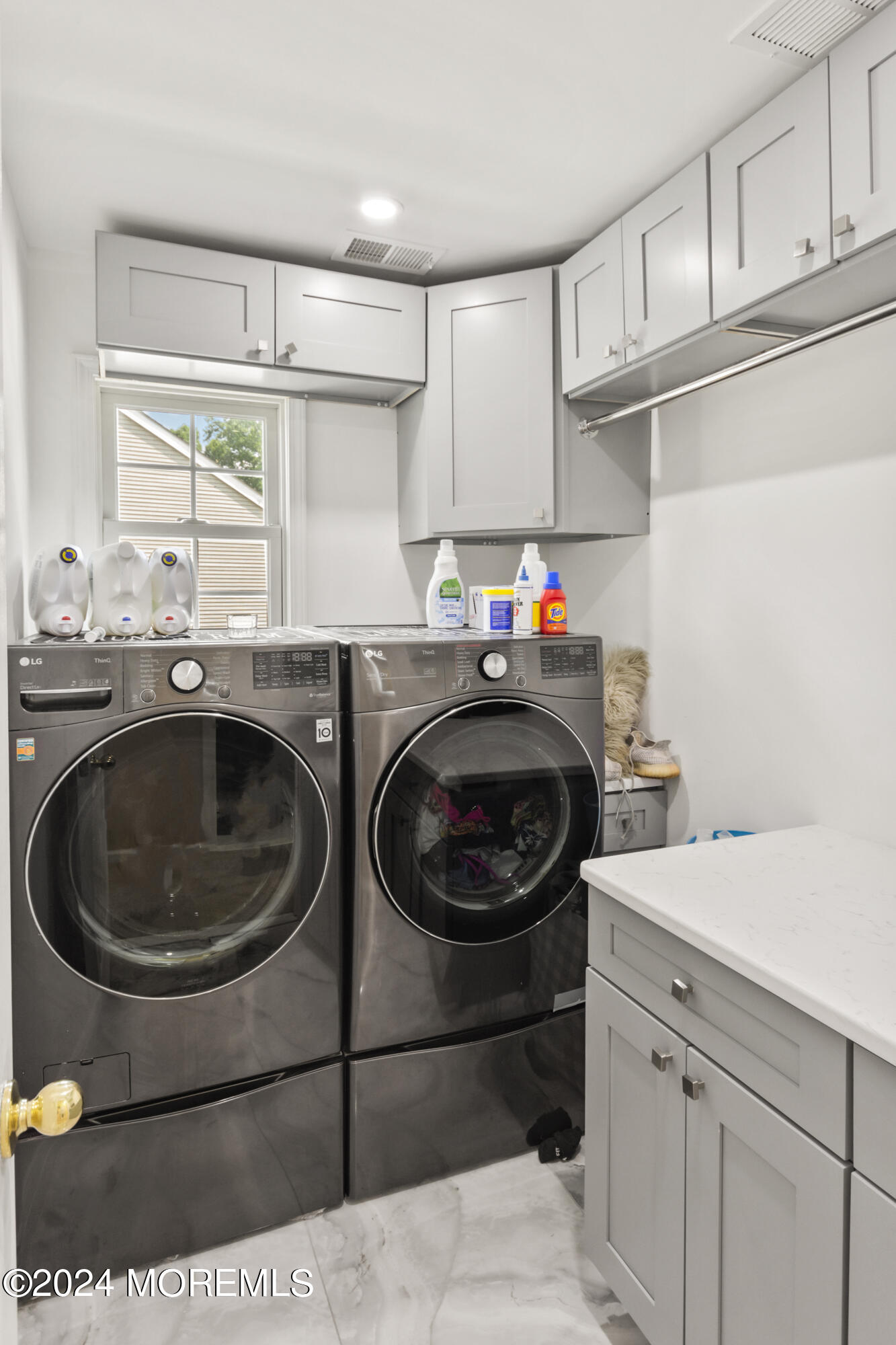 29 Morris Drive Old Bridge, NJ 08857 - Photo 29 of 29 DSC_0195 (2024-08-02T15_49_05.071)