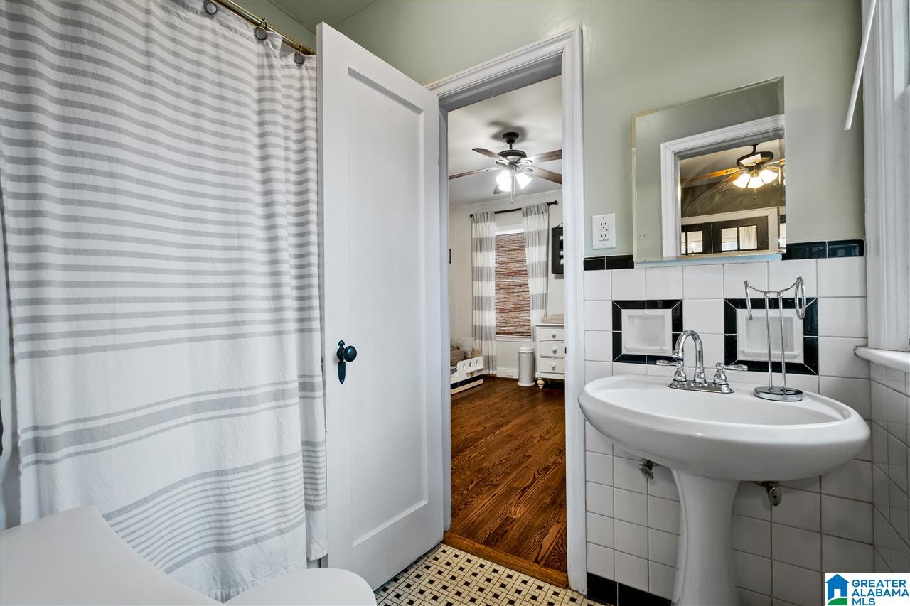 741 77th Way South Birmingham, AL 35206 - Photo 16 of 37