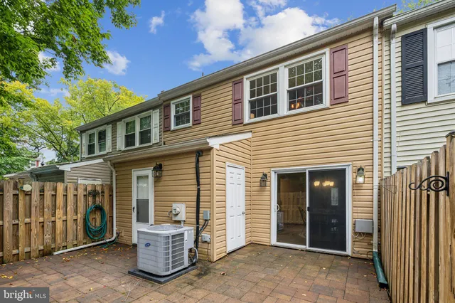 $2,650 | 1765 Carry Place, Crofton, MD 21114