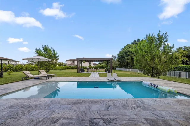 $2,349,000 | 5000 Southwest 159th Avenue, Southwest Ranches, FL 33331