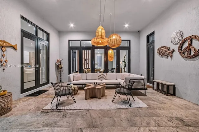 $2,349,000 | 5000 Southwest 159th Avenue, Southwest Ranches, FL 33331