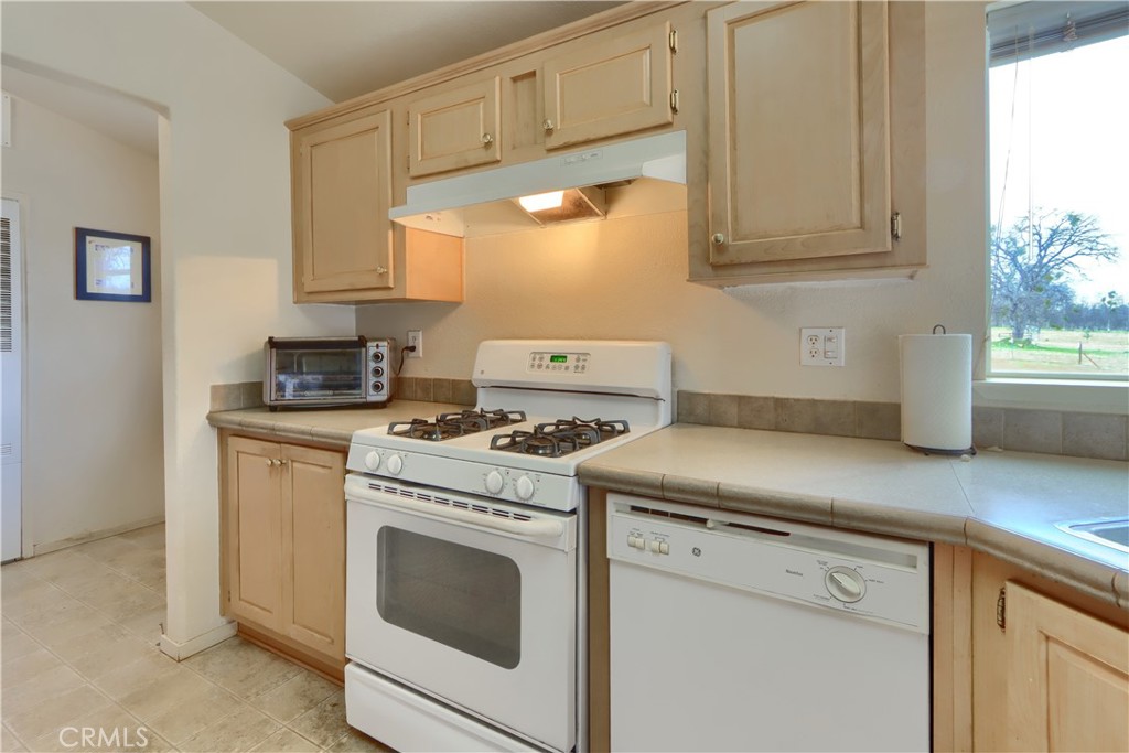 5857 Schilling Road Coulterville, CA 95311 - Photo 15 of 51