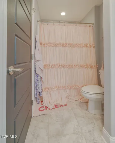 $799,000 | 1024 Little Shadden Way, Gray, TN 37615