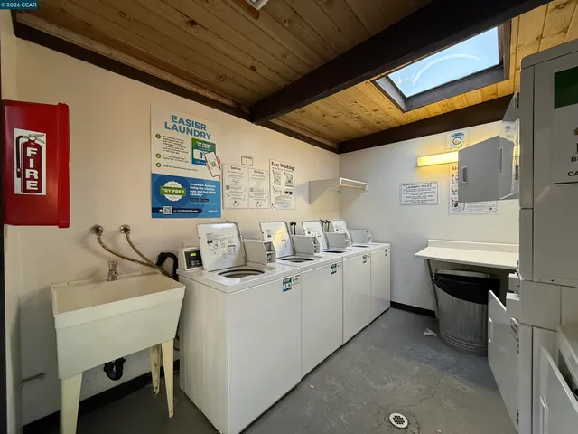 $349,950 | 2055 Sierra Road, Unit 12, Concord, CA 94518