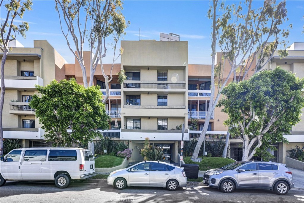 740 North Kings Road, Unit 111 West Hollywood, CA 90069 - Photo 1 of 1
