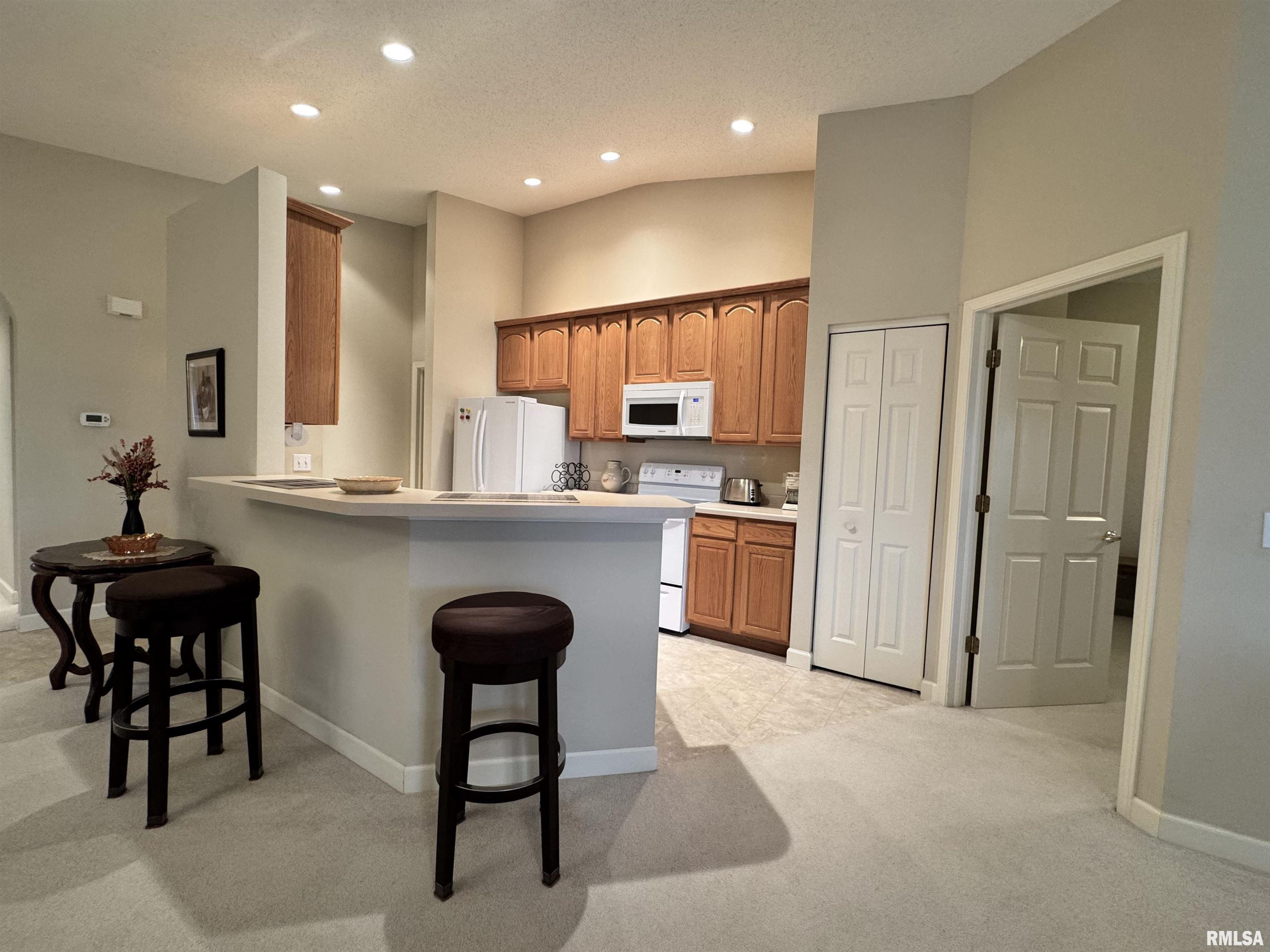 1103 Hawthorn Ridge Macomb, IL 61455 - Photo 12 of 31