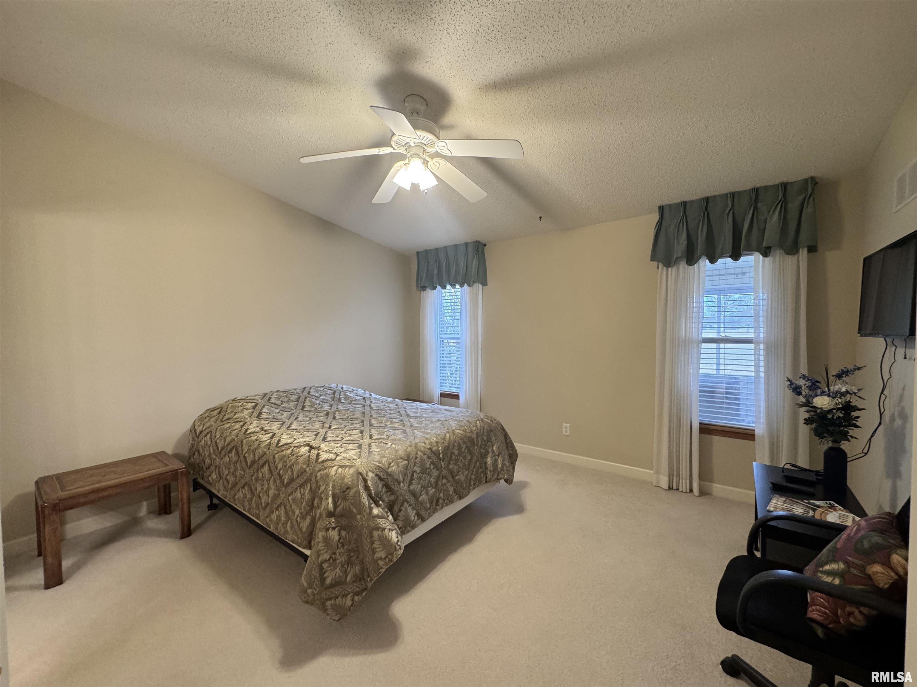 1103 Hawthorn Ridge Macomb, IL 61455 - Photo 20 of 31