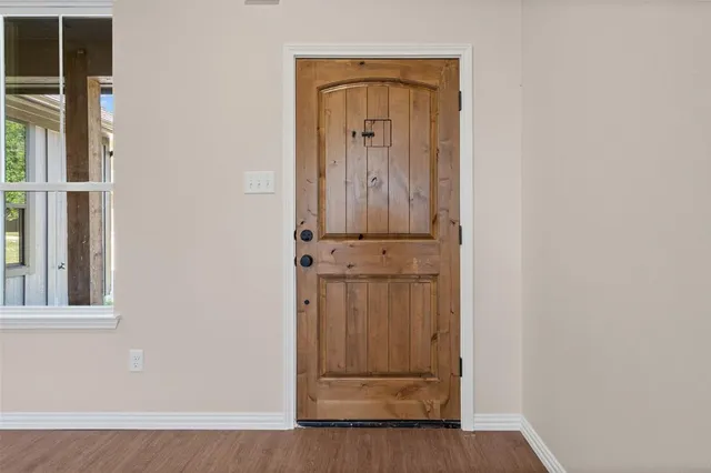 $270,000 | 901 Southwest 10th Street, Mineral Wells, TX 76067