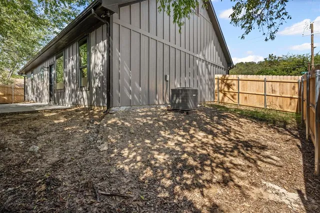 $270,000 | 901 Southwest 10th Street, Mineral Wells, TX 76067