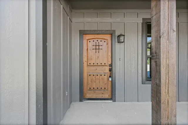 $270,000 | 901 Southwest 10th Street, Mineral Wells, TX 76067