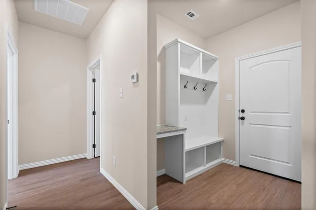 $270,000 | 901 Southwest 10th Street, Mineral Wells, TX 76067