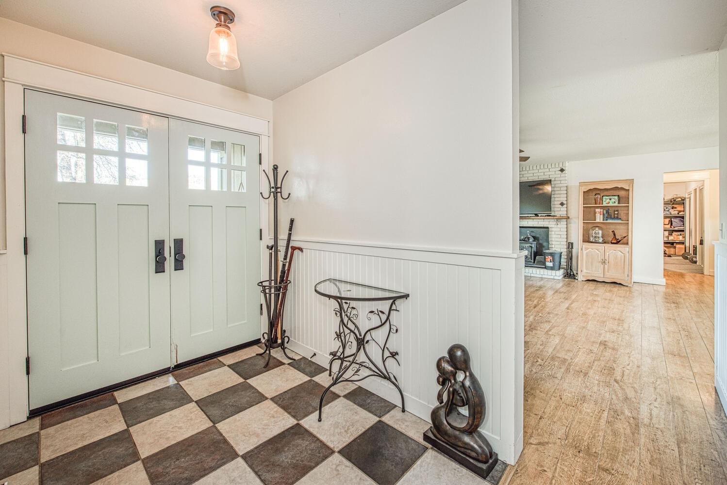 30982 Revis Road Coarsegold, CA 93614 - Photo 8 of 49 Gallery Image 8