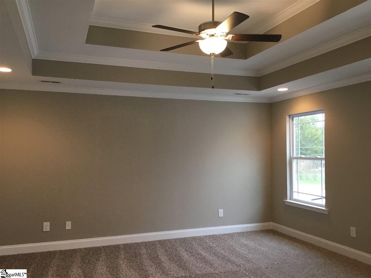489 Clover Road Duncan, SC 29334 - Photo 14 of 32