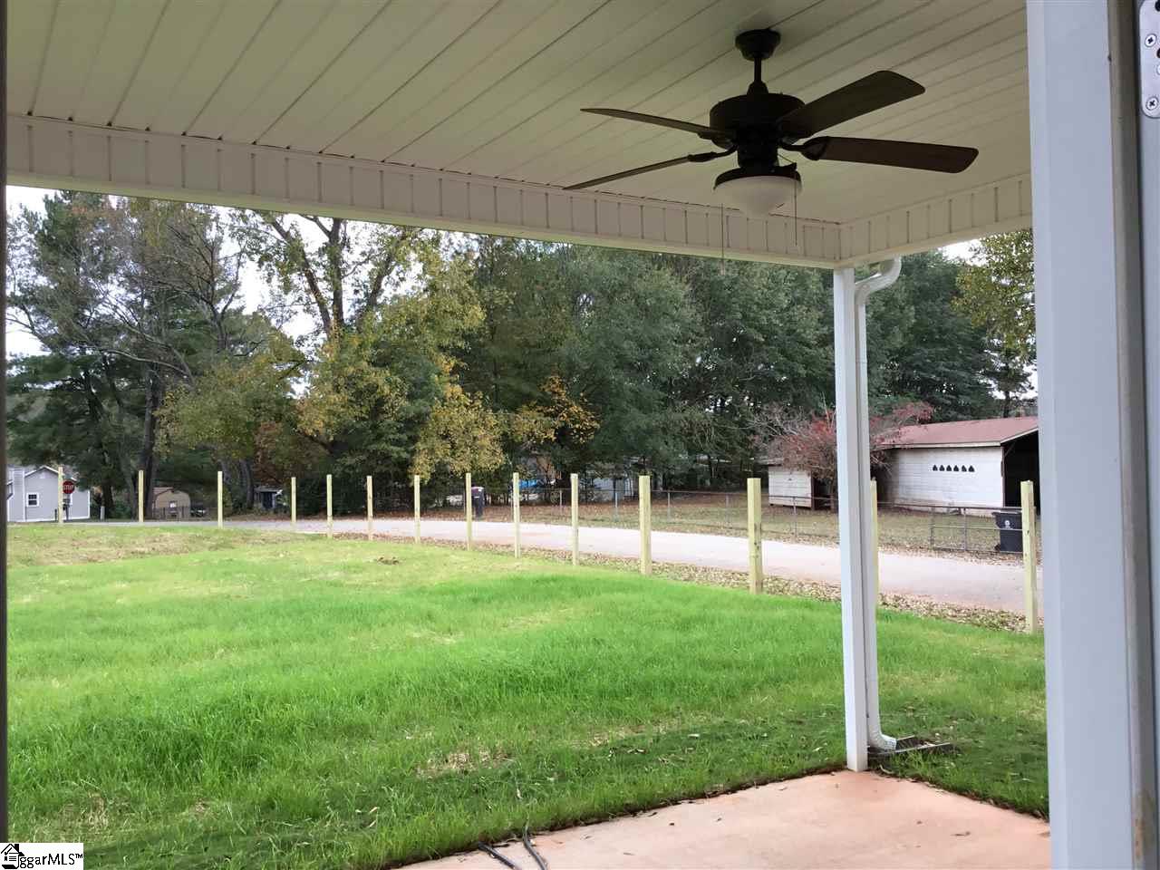 489 Clover Road Duncan, SC 29334 - Photo 25 of 32