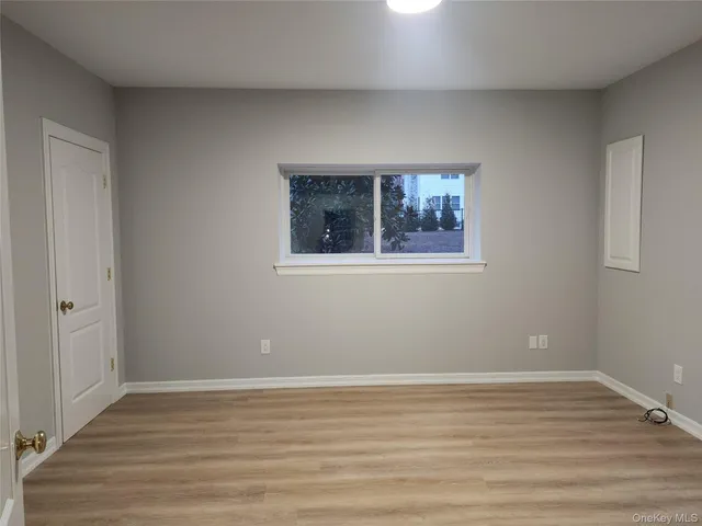 $1,149,900 | 1 A Jackson Avenue, Unit A, Hampton Bays, NY 11946