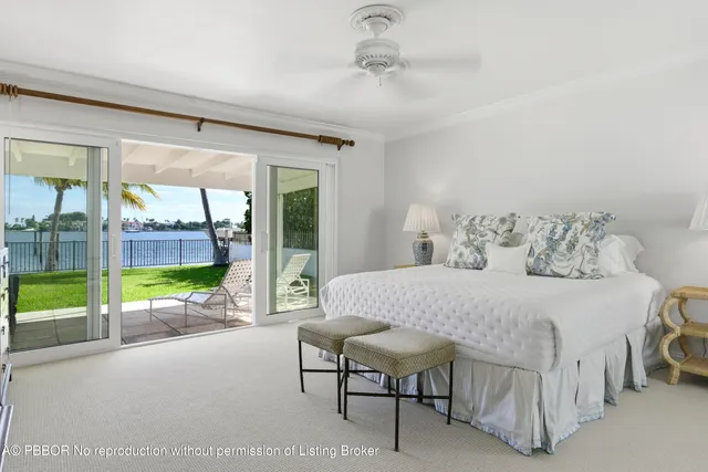 a view of outdoor space yard and patio