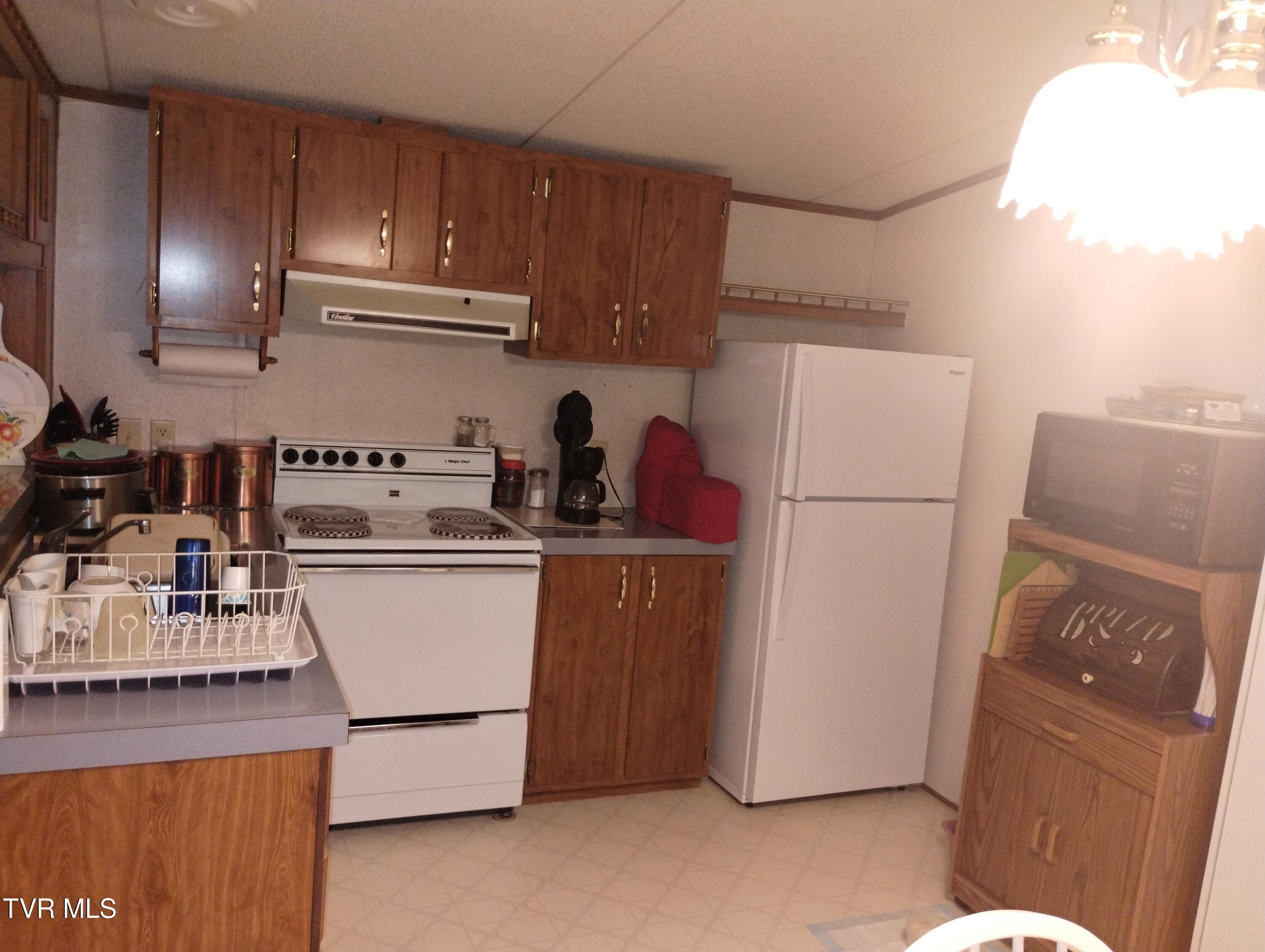 6560 Gilliam Road Wise, VA 24293 - Photo 13 of 22 Kitchen