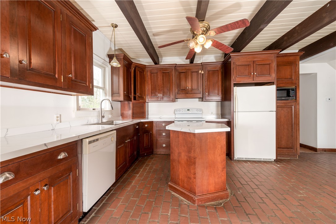 5239 Camp Road Ravenna, OH 44266 - Photo 8 of 34 Gallery Image 8