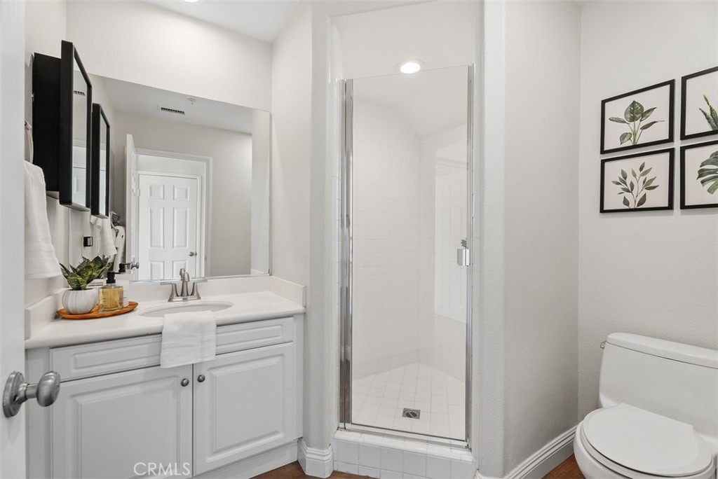 9 Franklin Way Ladera Ranch, CA 92694 - Photo 13 of 45 Downstairs Full Bathroom