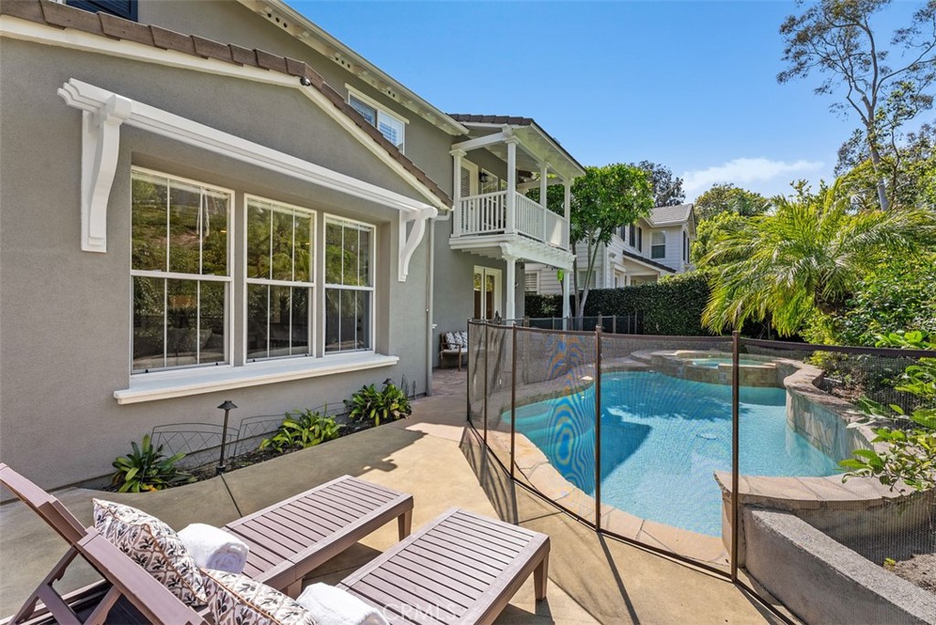 9 Franklin Way Ladera Ranch, CA 92694 - Photo 30 of 45 Backyard with Pool