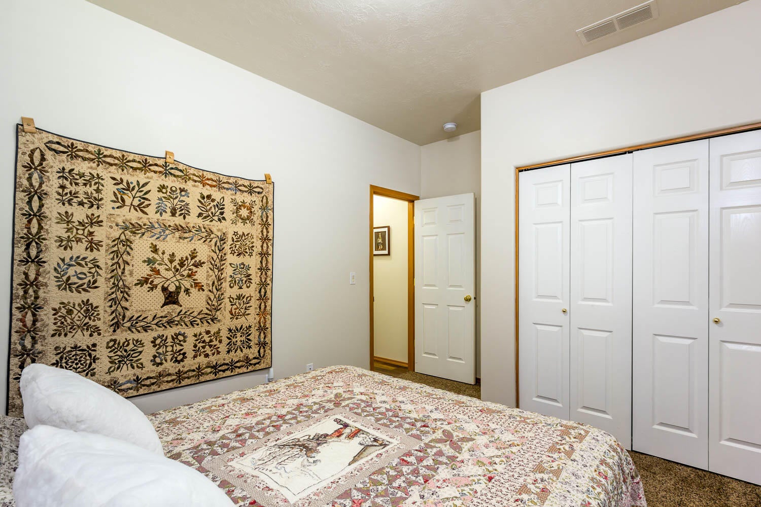 15949 Dawn Road La Pine, OR 97739 - Photo 16 of 37 15949-Dawn-Rd-7-7-2021-38 (16)