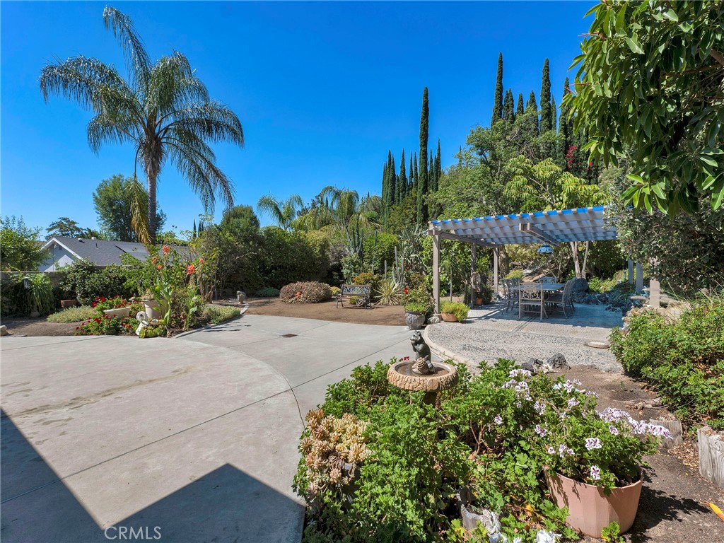 11549 Baird Avenue Porter Ranch, CA 91326 - Photo 26 of 39