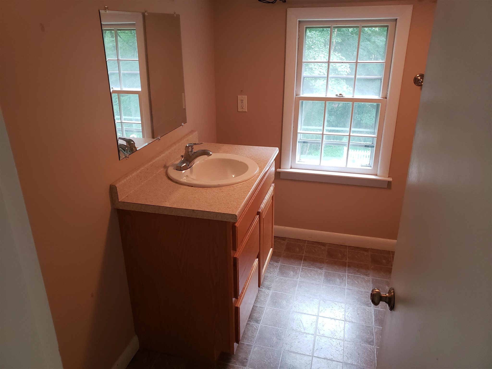 109 Nottingham Road Deerfield, NH 03037 - Photo 18 of 21