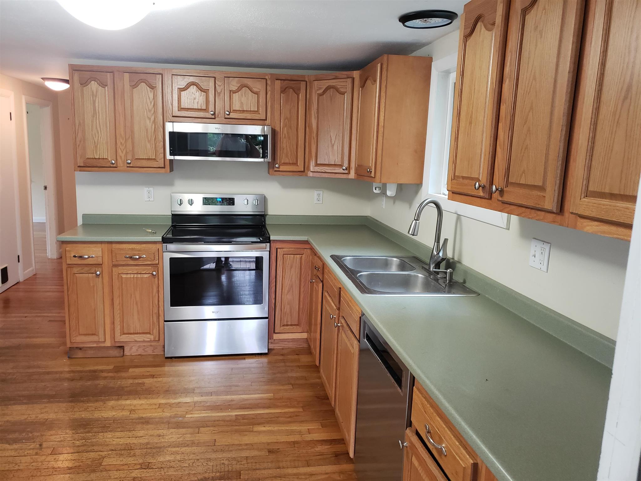 109 Nottingham Road Deerfield, NH 03037 - Photo 5 of 21
