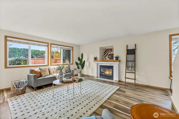 $409,995 | 1504 102nd Street East, Tacoma, WA 98445