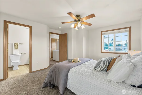 $409,995 | 1504 102nd Street East, Tacoma, WA 98445