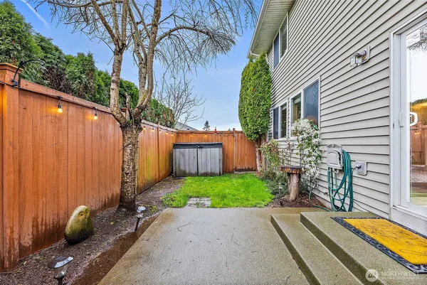 $409,995 | 1504 102nd Street East, Tacoma, WA 98445