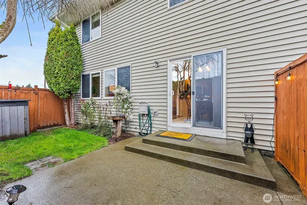 $409,995 | 1504 102nd Street East, Tacoma, WA 98445