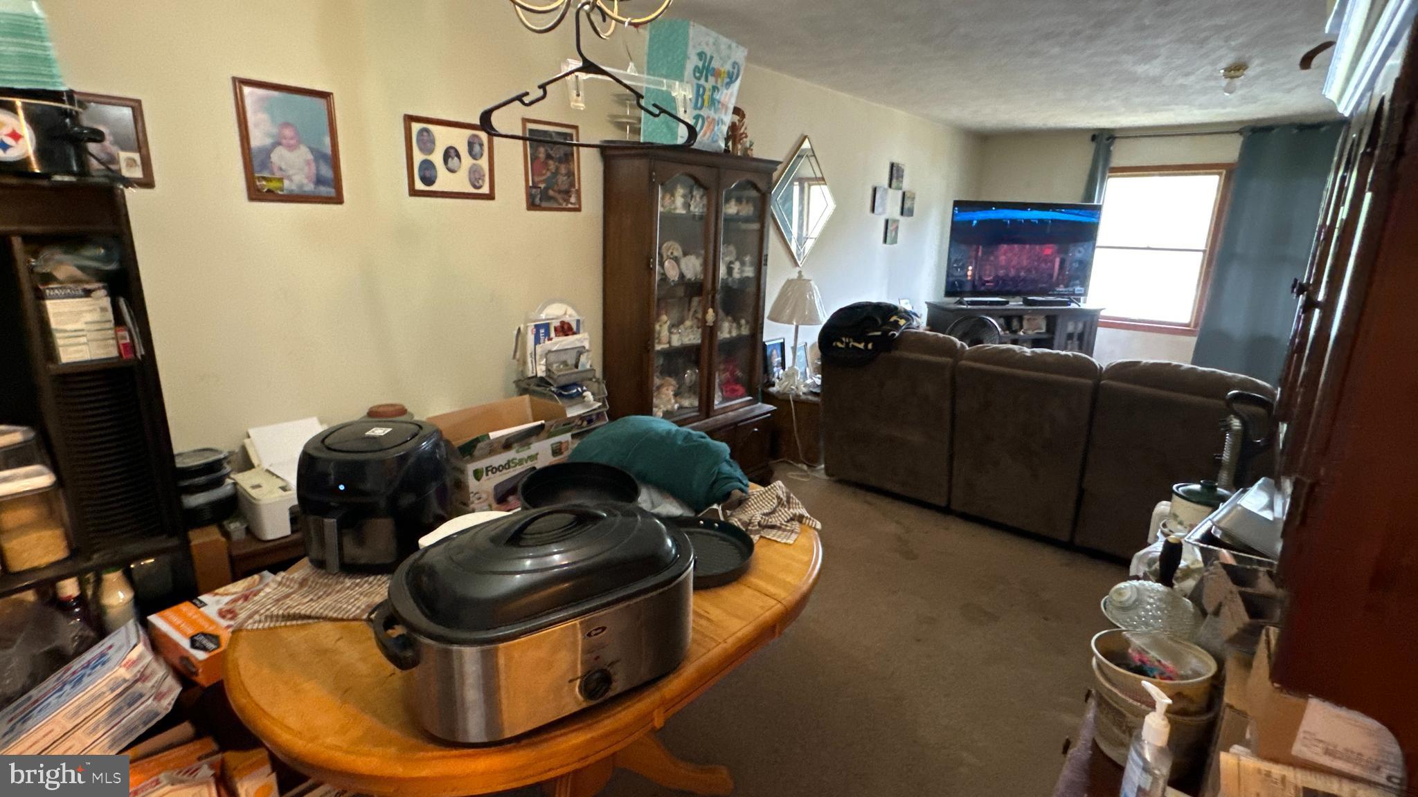 212 Killdeer Road Stephens City, VA 22655 - Photo 3 of 11