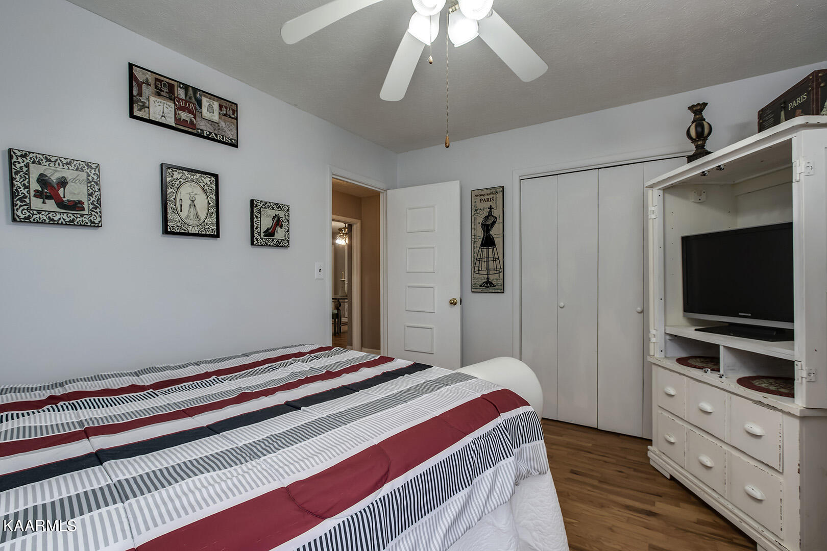 204 Brahman Road Kingston, TN 37763 - Photo 25 of 48 25_BrahmanRoad_204_Bedroom2_02