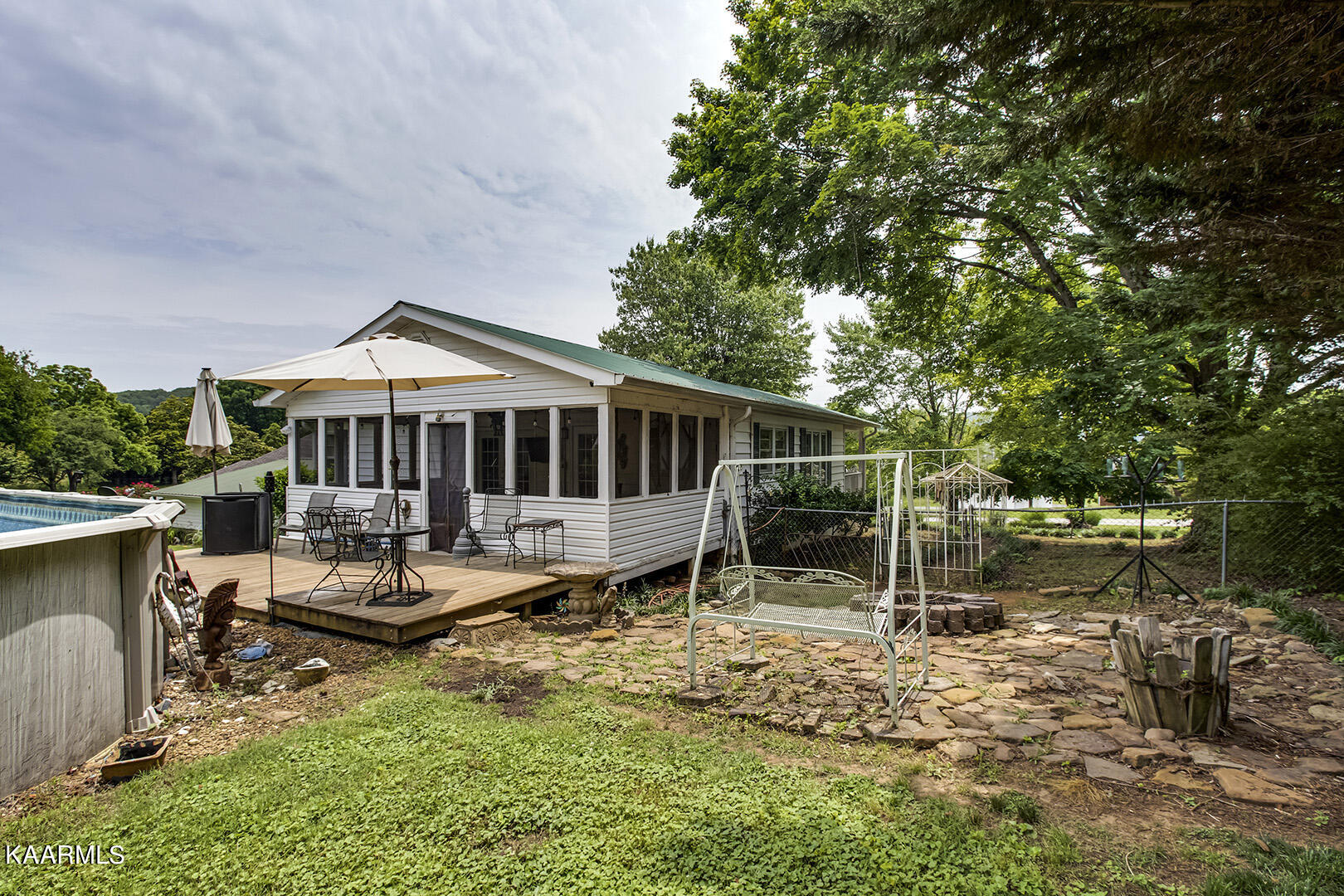 204 Brahman Road Kingston, TN 37763 - Photo 44 of 48 44_BrahmanRoad_204_Patio-Firepit02