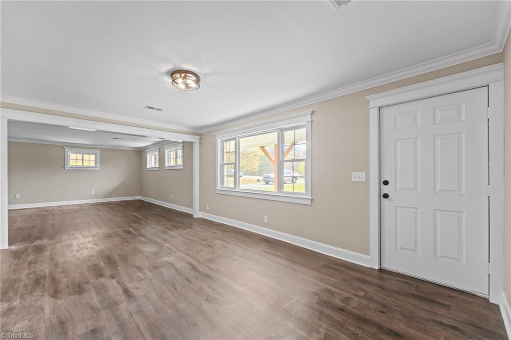 249 Koger Road Reidsville, NC 27320 - Photo 2 of 8