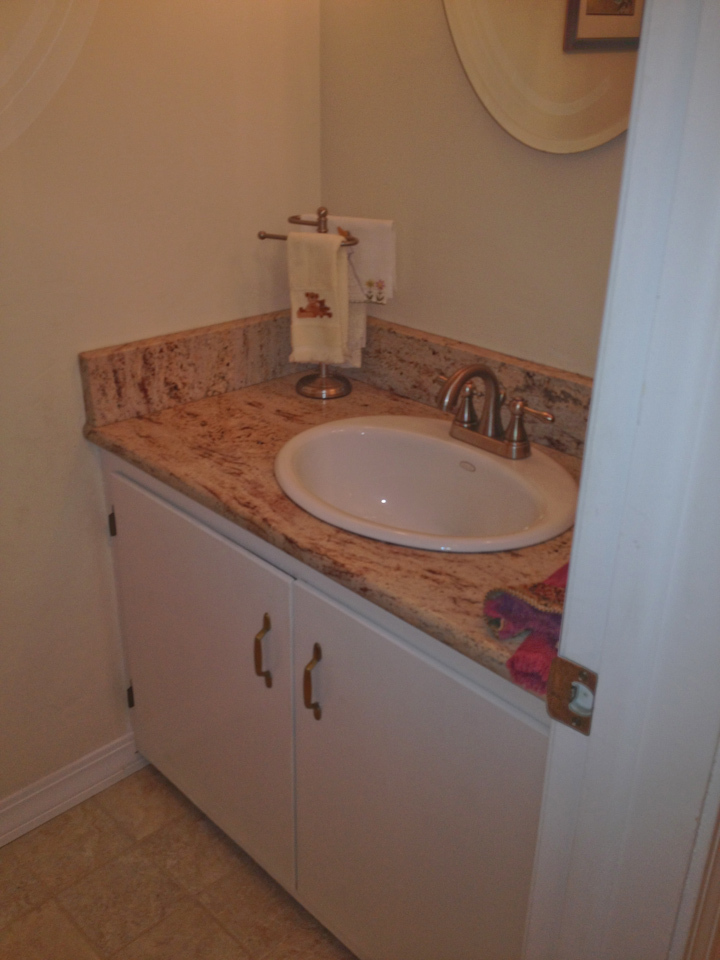 75 King William Road Lenox, MA 01240 - Photo 11 of 25 Hillier-1st flr half bath