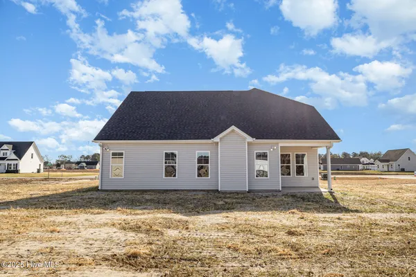 $354,995 | 207 Hudson Vlg Drive, La Grange, NC 28551