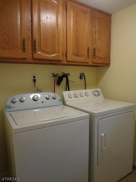 5 Deer Run Drive Randolph, NJ 07869 - Photo 12 of 25 a utility room with dryer and washer
