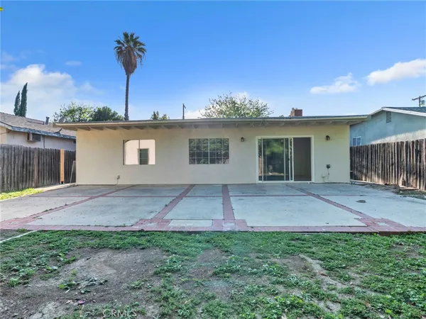 $849,950 | 7318 Zelzah Avenue, Reseda, CA 91335