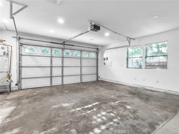 $849,950 | 7318 Zelzah Avenue, Reseda, CA 91335