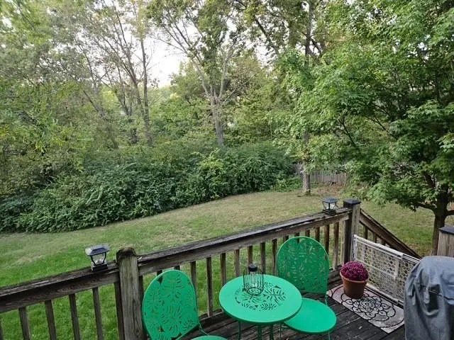 $425,000 | 14828 West 83rd Place, Lenexa, KS 66215