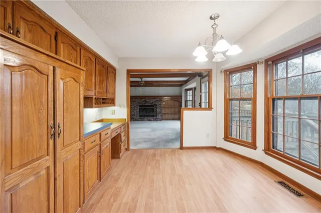 $425,000 | 14828 West 83rd Place, Lenexa, KS 66215