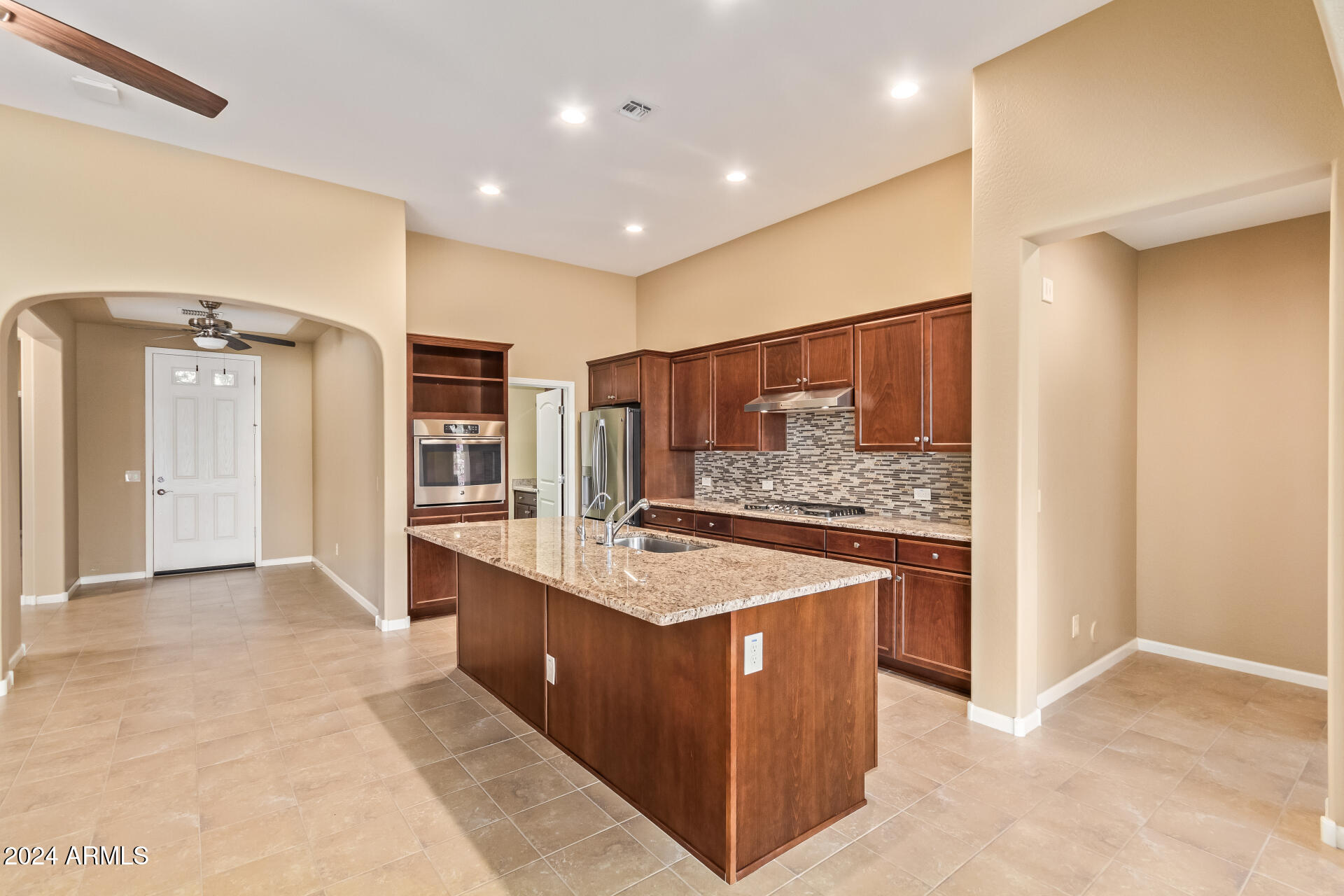 16846 West Almeria Road Goodyear, AZ 85395 - Photo 18 of 41 18 - Almeria