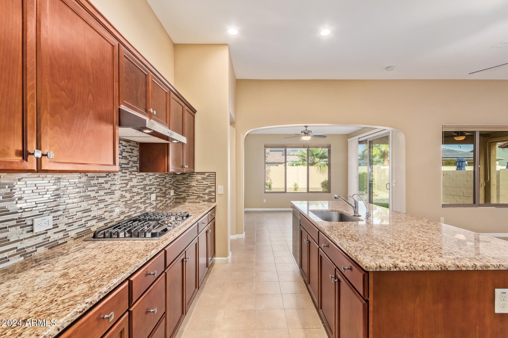16846 West Almeria Road Goodyear, AZ 85395 - Photo 21 of 41 21 - Almeria