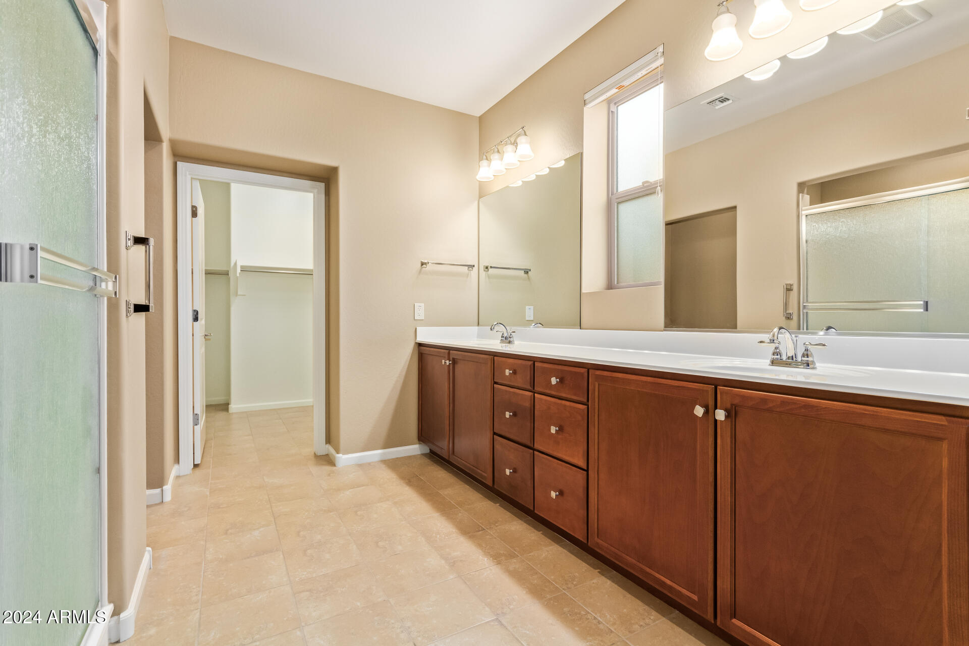 16846 West Almeria Road Goodyear, AZ 85395 - Photo 24 of 41 25 - Almeria
